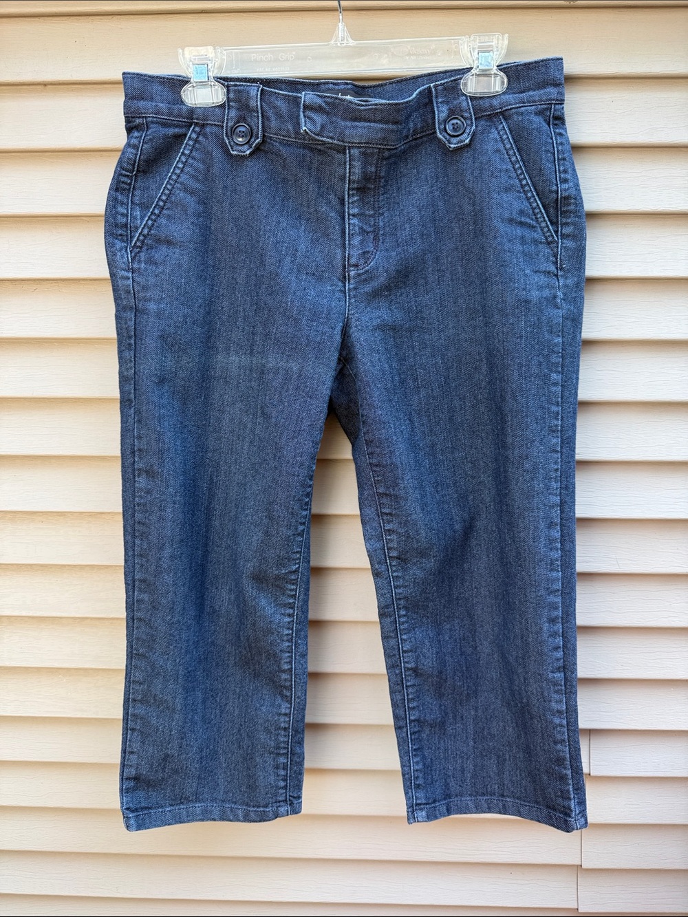 Daisy Fuentes dark blue denim low rise cropped (mid-calf) jeans Size 10